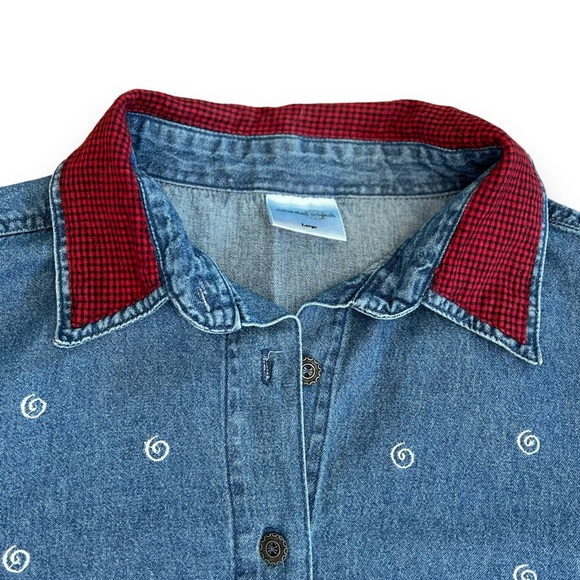 VTG Decorated Originals | Button Down Holiday Winter Jean Shirt - Picture 8 of 13